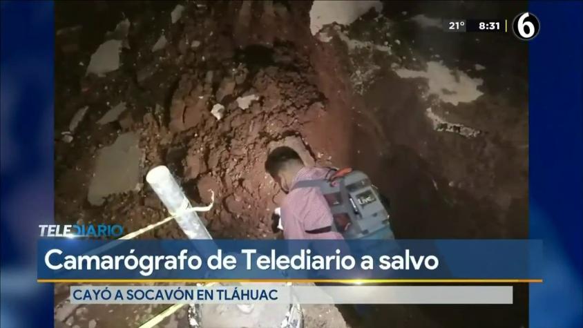 [VIDEO] Camarógrafo cayó a un socavón en México en pleno despacho en vivo