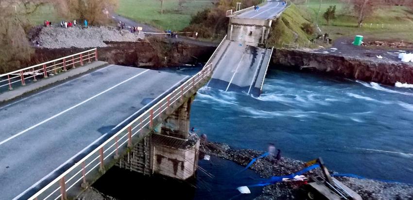 Contraloría ordena sumario al Ministerio de Obras Públicas por el estado de más de 6 mil puentes