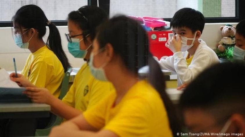Escuelas de Hong Kong retornan a clases presenciales
