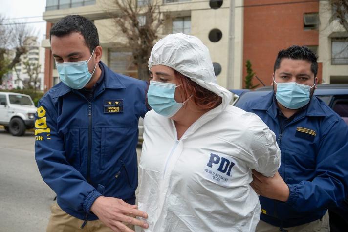 [VIDEO] Las primeras imágenes de la madre Ámbar Cornejo detenida por la PDI