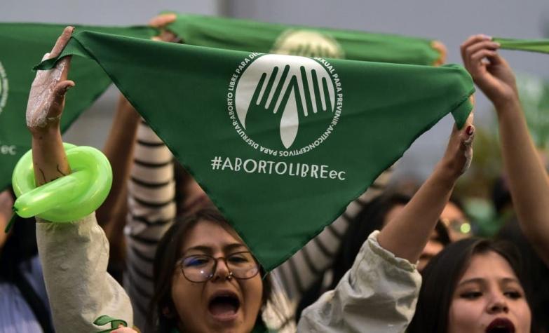 Ecuador rechaza proyecto para permitir aborto en casos de emergencia médica