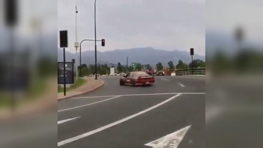 [VIDEO] Polémico video en rotonda Lo Curro: Campeón de "drift" hizo peligrosa maniobra en la calle