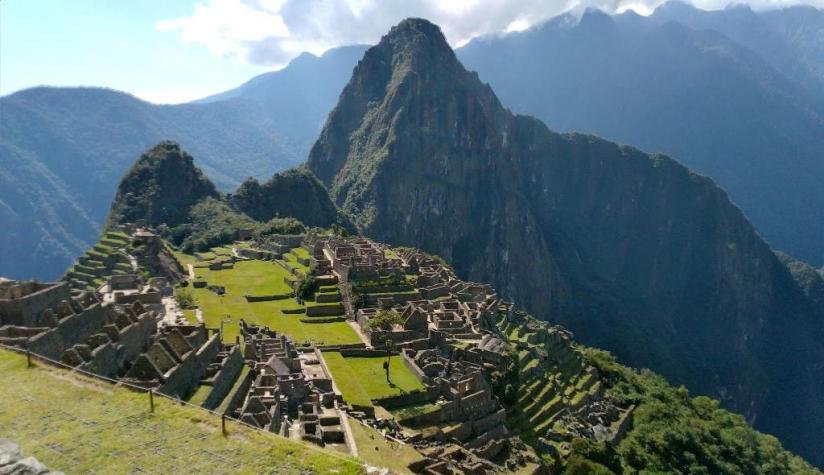 Un japonés, primer turista que visita Machu Picchu en siete meses