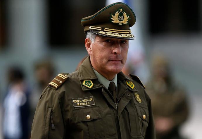 General Rozas descarta renunciar a Carabineros: “Tengo un mandato presidencial que cumplir”