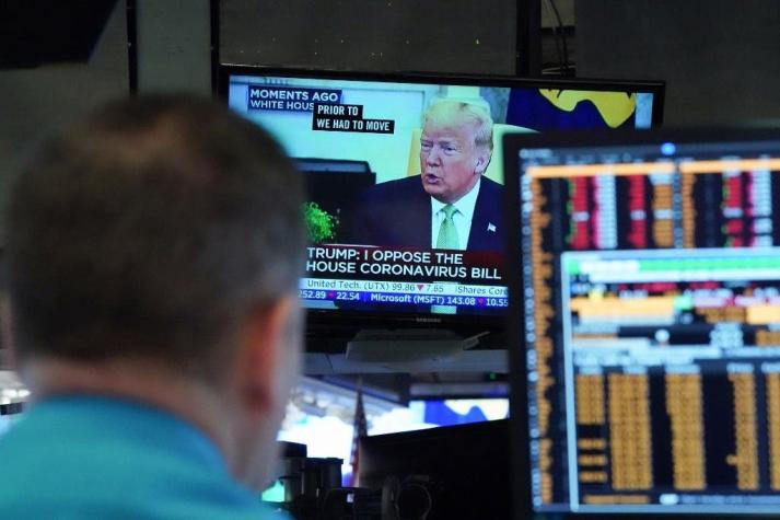 Bolsas europeas abren a la baja tras anuncio de Trump con COVID-19 positivo