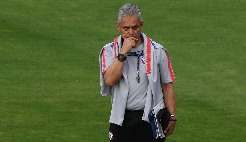 Selección Chilena convoca a dos nuevos jugadores tras seguidilla de bajas