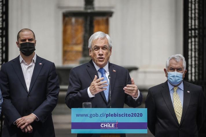 Piñera reitera su apoyo a Carabineros: "Son la primera línea contra la violencia"