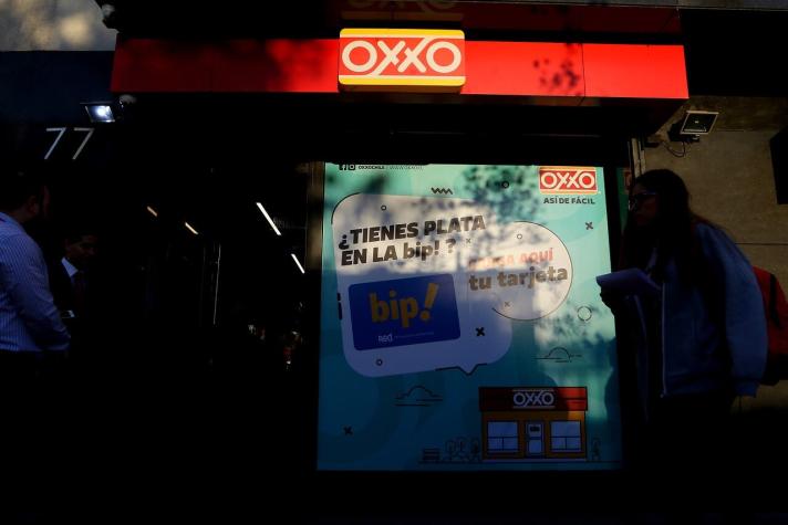 SMU venderá cadena de tiendas OK Market a mexicana Femsa, dueña de Oxxo