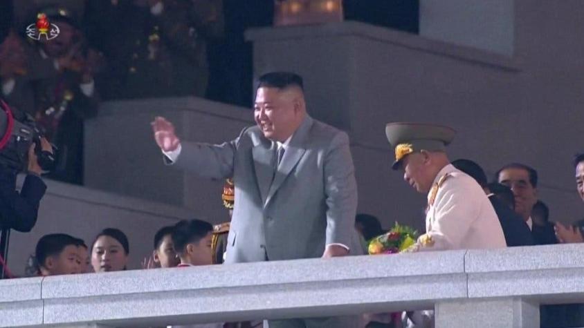 El inusual desfile con el que Corea del Norte celebró el 75 aniversario de la creación de su Partido