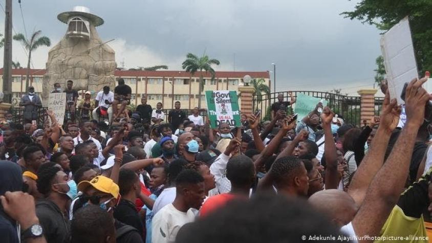 Nigeria disuelve escuadrón de policía tras acusaciones de violencia y torturas