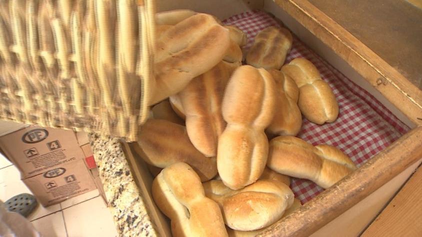 [VIDEO] El "boom" de las clases para hacer pan en casa