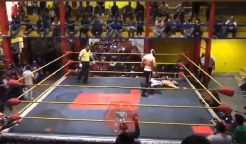 [VIDEO] México: un peleador de lucha libre pierde la vida en pleno combate