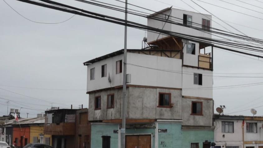 [VIDEO] La casa de "5 pisos" que nadie quiere en Iquique: el riesgo de ampliaciones sin control