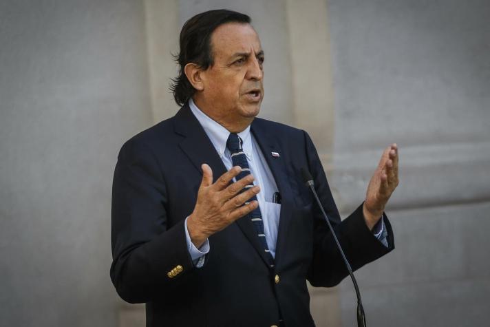 Ministro Pérez acusa que alterar el orden público "es para impedir que los chilenos vayan a votar"