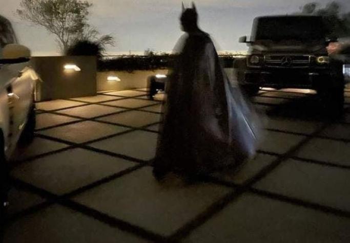 Travis Scott desactiva su Instagram tras recibir burlas por su disfraz de Batman para Halloween