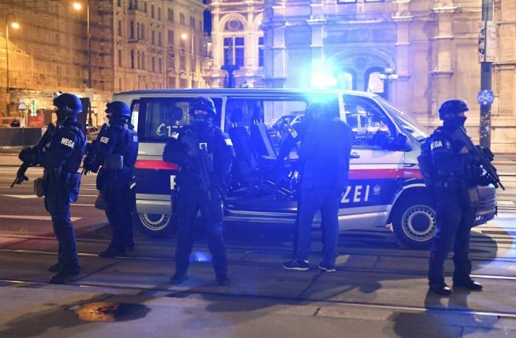 Una mujer muere a causa de las heridas sufridas en el tiroteo de Viena