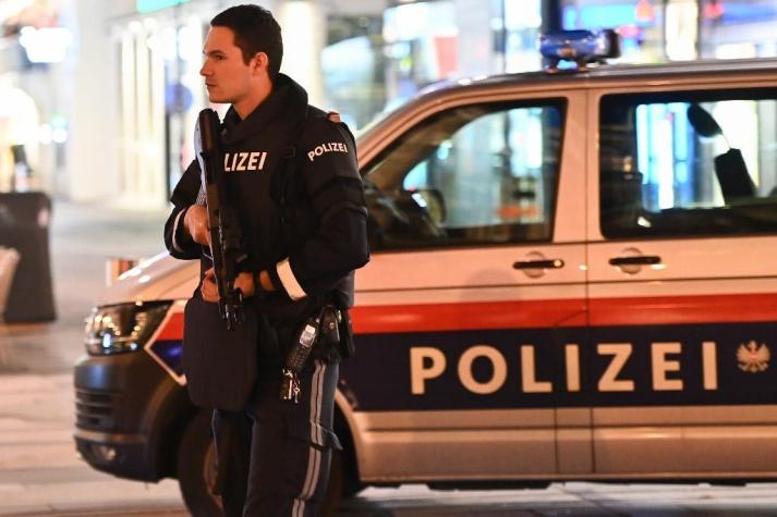 Atacante muerto en atentado de Viena era simpatizante del Estado Islámico