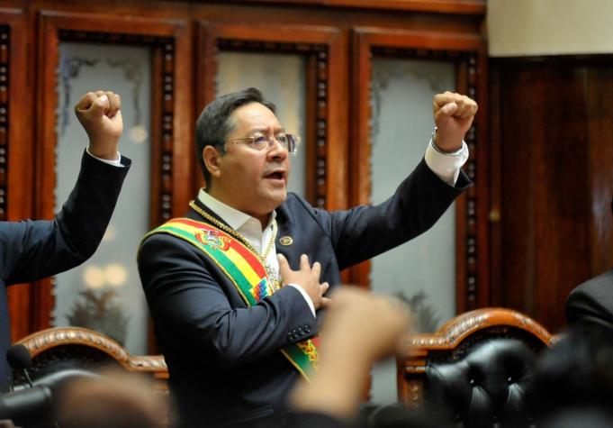 A un año de la renuncia de Evo, Luis Arce asume el poder en Bolivia y promete gobernar "para todos"
