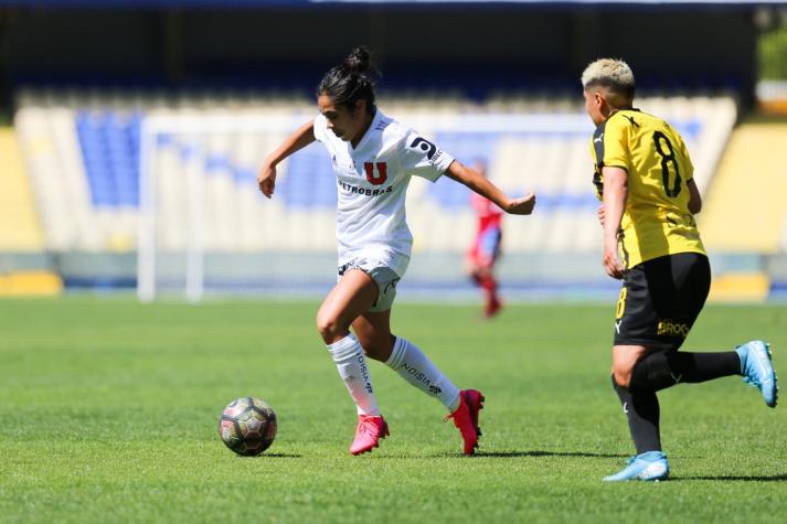 La "U" golea 9-2 a Fernández Vial y logra liderato del grupo B en campeonato femenino