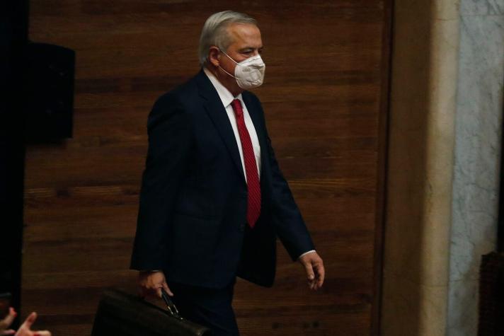 Mañalich ante la Fiscalía: "Aquí no hubo un sistema de registros paralelos"