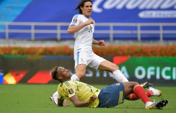 Uruguay logra importante victoria ante Colombia en Barranquilla con regreso goleador de Cavani