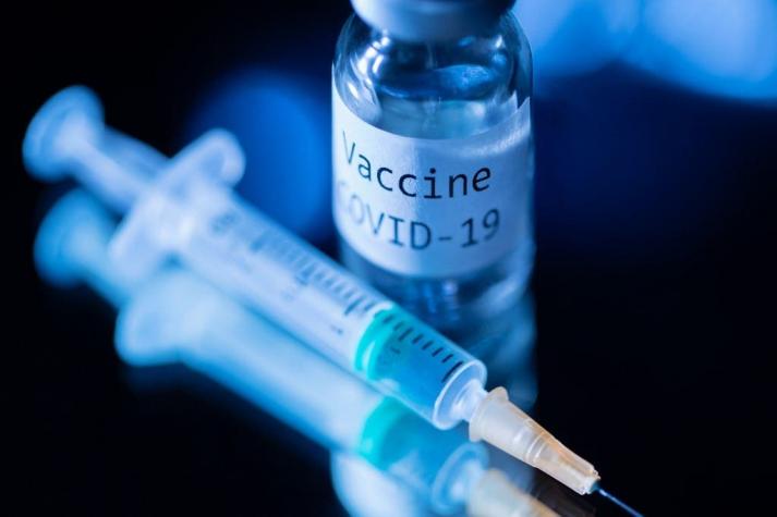 Eventuales vacunas contra el COVID-19 solo podrían ser distribuidas a personas entre 18 y 60 años