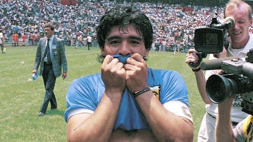 Maradona : 5 hitos deportivos inolvidables de la brillante carrera del legendario 10 argentino