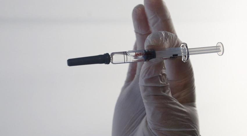 Pfizer inicia trámites para comenzar con la vacunación contra el coronavirus en Chile