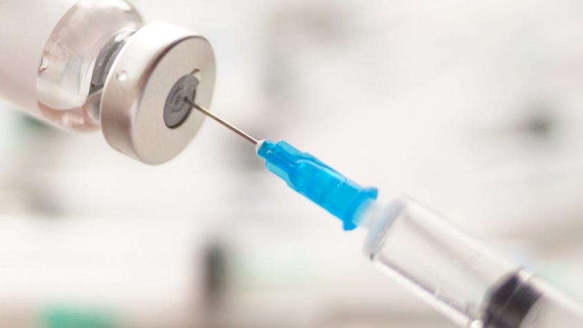 Hospitales ingleses recibirían primeras vacunas contra el COVID-19 desde el 7 de diciembre