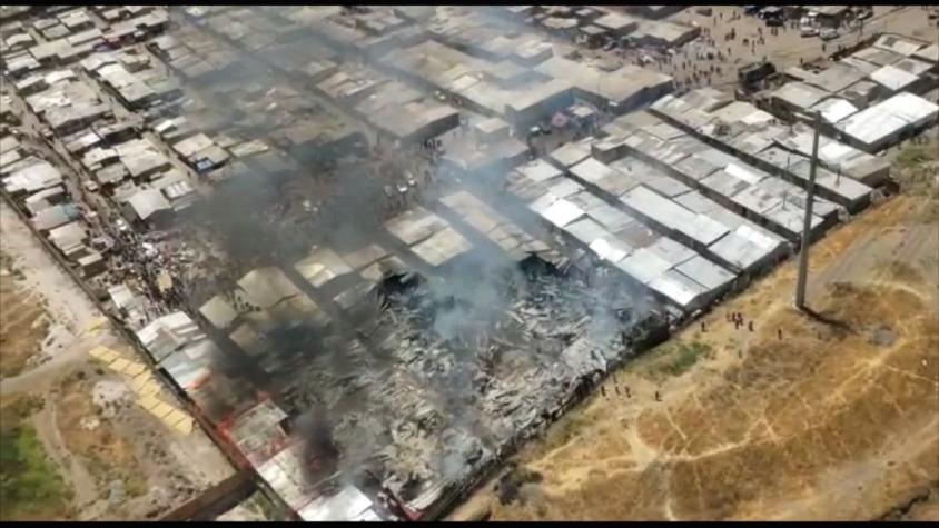 [VIDEO] Incendio arrasó con 69 viviendas en campamento de Cerro Navia
