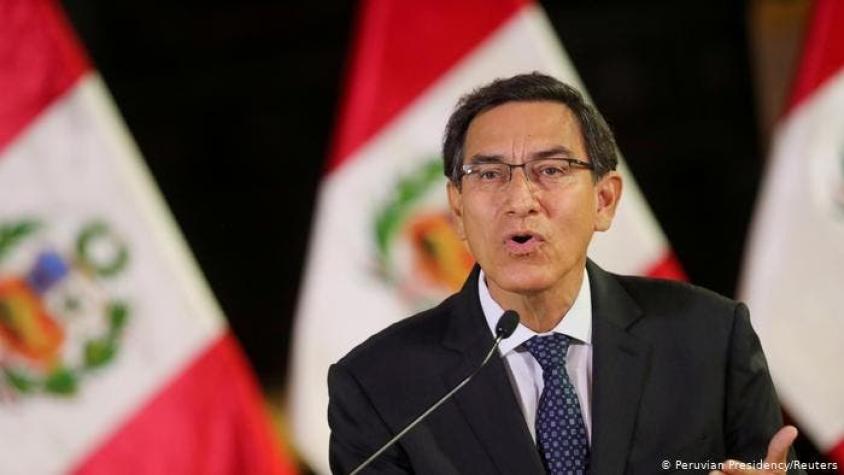 Llueven críticas a Vizcarra por candidatura al Congreso peruano