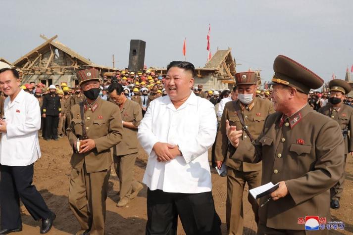 Ejecuciones y controles fronterizos: Así resguarda Kim Jong Un a Norcorea de los contagios de COVID