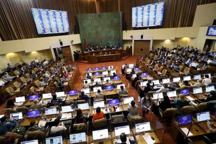 Cámara Baja cita a inédita sesión en vísperas de Navidad para votar reajuste de sector público