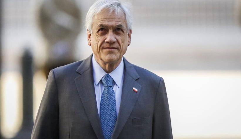 Presidente Piñera se autodenuncia por no usar mascarilla durante paseo en la playa