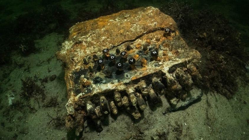 Máquina Enigma: el hallazgo del mítico codificador de mensajes secretos nazi en el fondo del mar