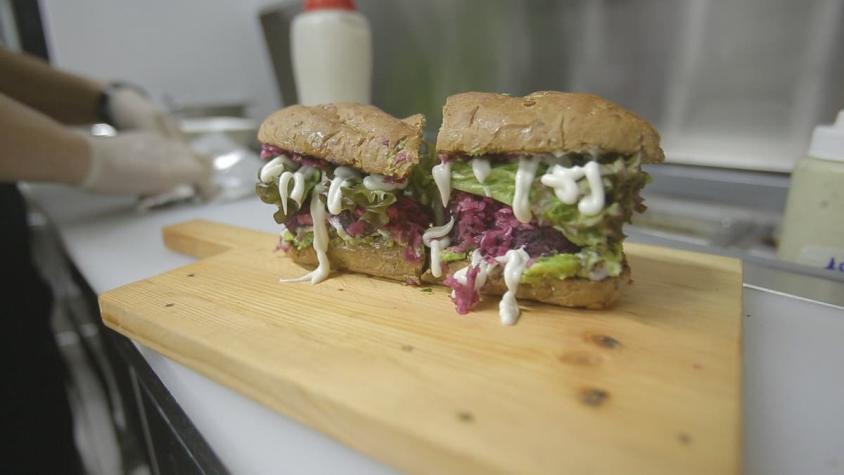 [VIDEO] #CómoLoHizo: Los sándwiches veganos que combinan sabor y salud