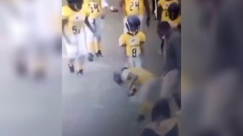 [VIDEO] Sancionan de por vida a un entrenador de fútbol americano por golpear a juvenil de 9 años