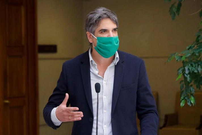 Diputado Fuenzalida (RN) asegura que no se vacunará contra el COVID-19 y genera polémica
