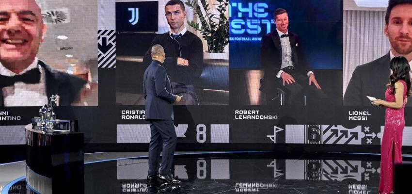 ¿Cristiano Ronaldo es un mal perdedor? Su polémica reacción tras el premio The Best a Lewandowski