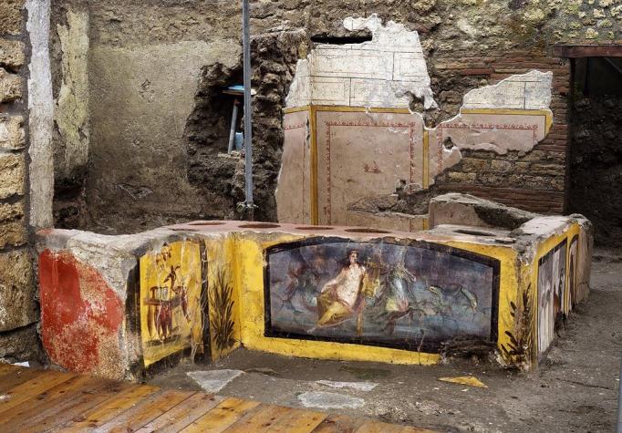 Descubren en Pompeya un termopolio: el antepasado de los locales de comida rápida
