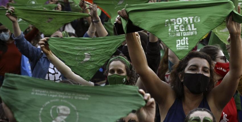 Pañuelo verde: Así nació el símbolo del aborto libre en Argentina que ya es ley