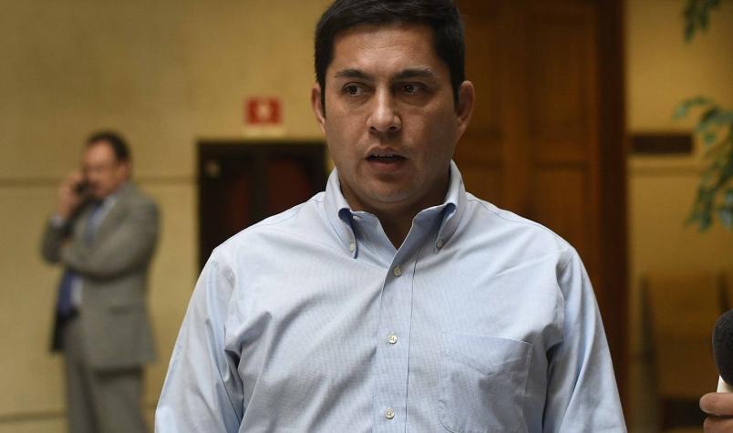 Padre del diputado Jorge Durán está en riesgo vital tras ser apuñalado por un vecino en Pudahuel