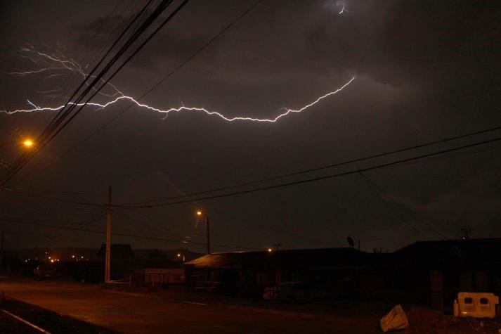 Pronostican intensa tormenta eléctrica en la región del Ñuble: Onemi entrega recomendaciones