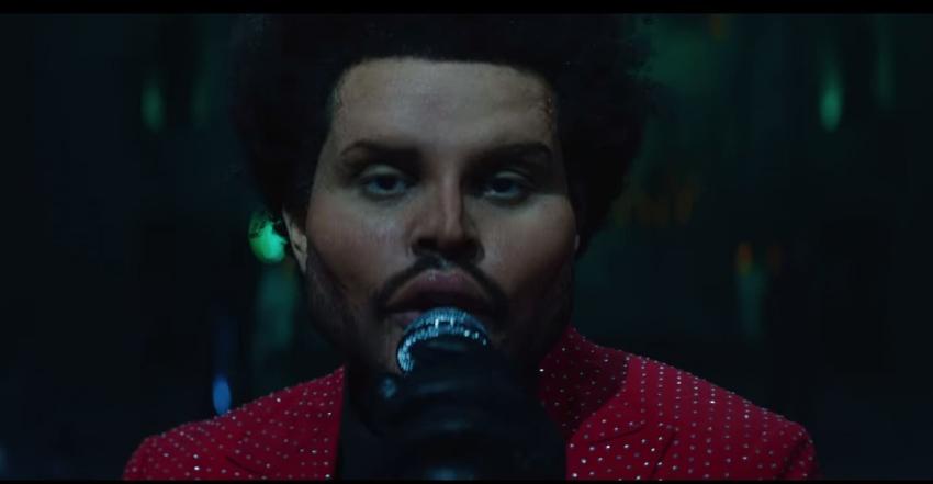 The Weeknd completa su metamorfósis para el video de "Save your tears" e inunda internet de memes