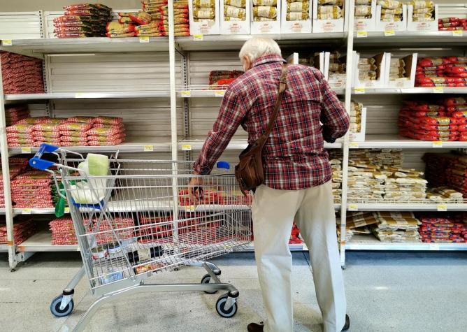 Plan Paso a Paso: ¿Qué se podrá comprar en supermercados de comunas en cuarentena?