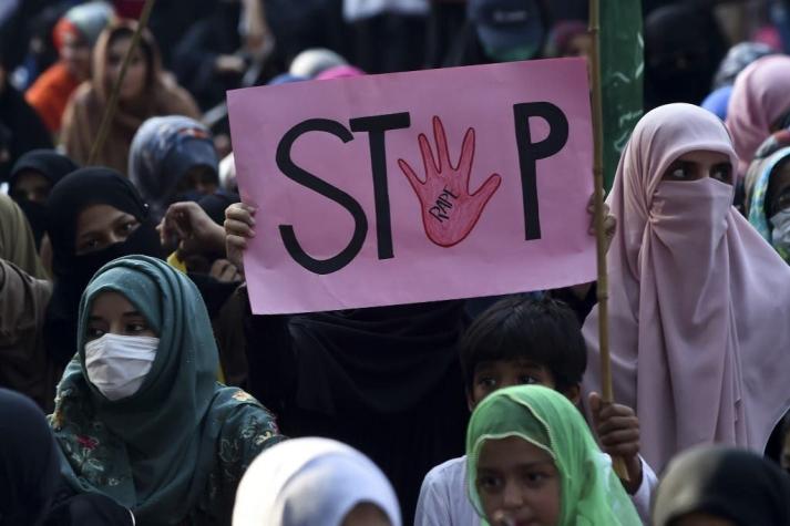 La prueba de virginidad en Pakistán, una doble violación y un obstáculo a la justicia