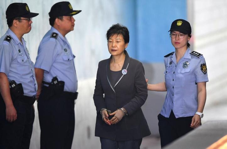 Corea del Sur ratifica condena de 20 años de cárcel para ex Presidenta
