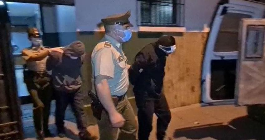 Seis detenidos tras robo frustrado a caja de compensación en Maipú