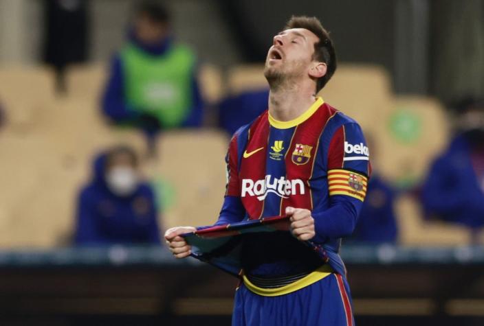 Messi terminó expulsado por primera vez por el Barcelona y además perdieron la Super Copa