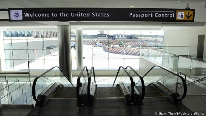 Estados Unidos mantiene restricciones de viaje con Europa y Brasil